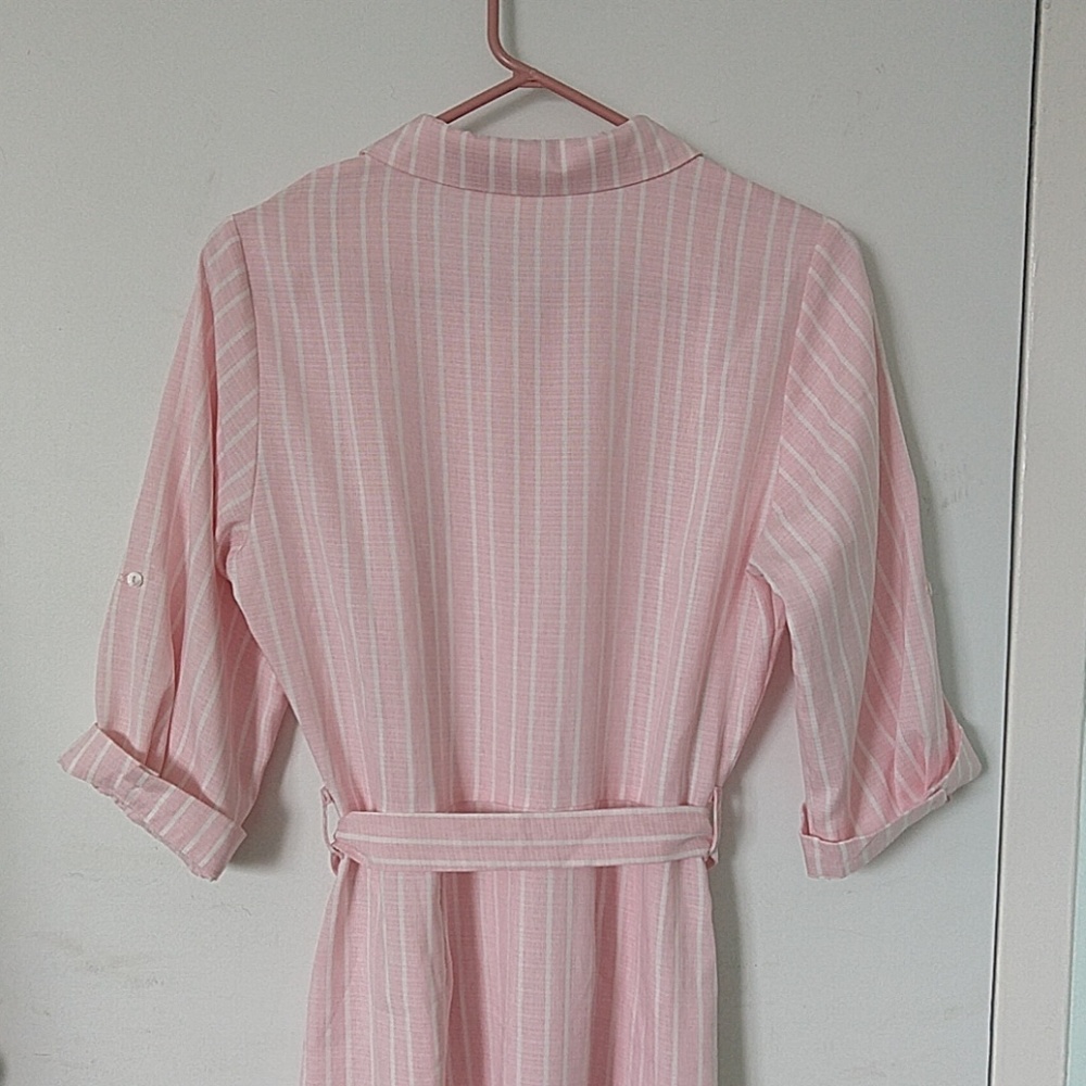 Dress - Picture 3 of 4